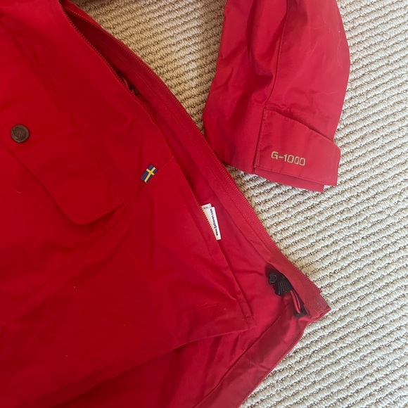 Red Fjällräven anorak parka - Picture 8 of 10